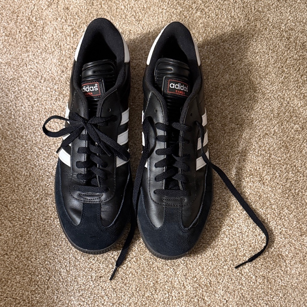 adidas Men's Black Sneakers SAMBA like new never worn